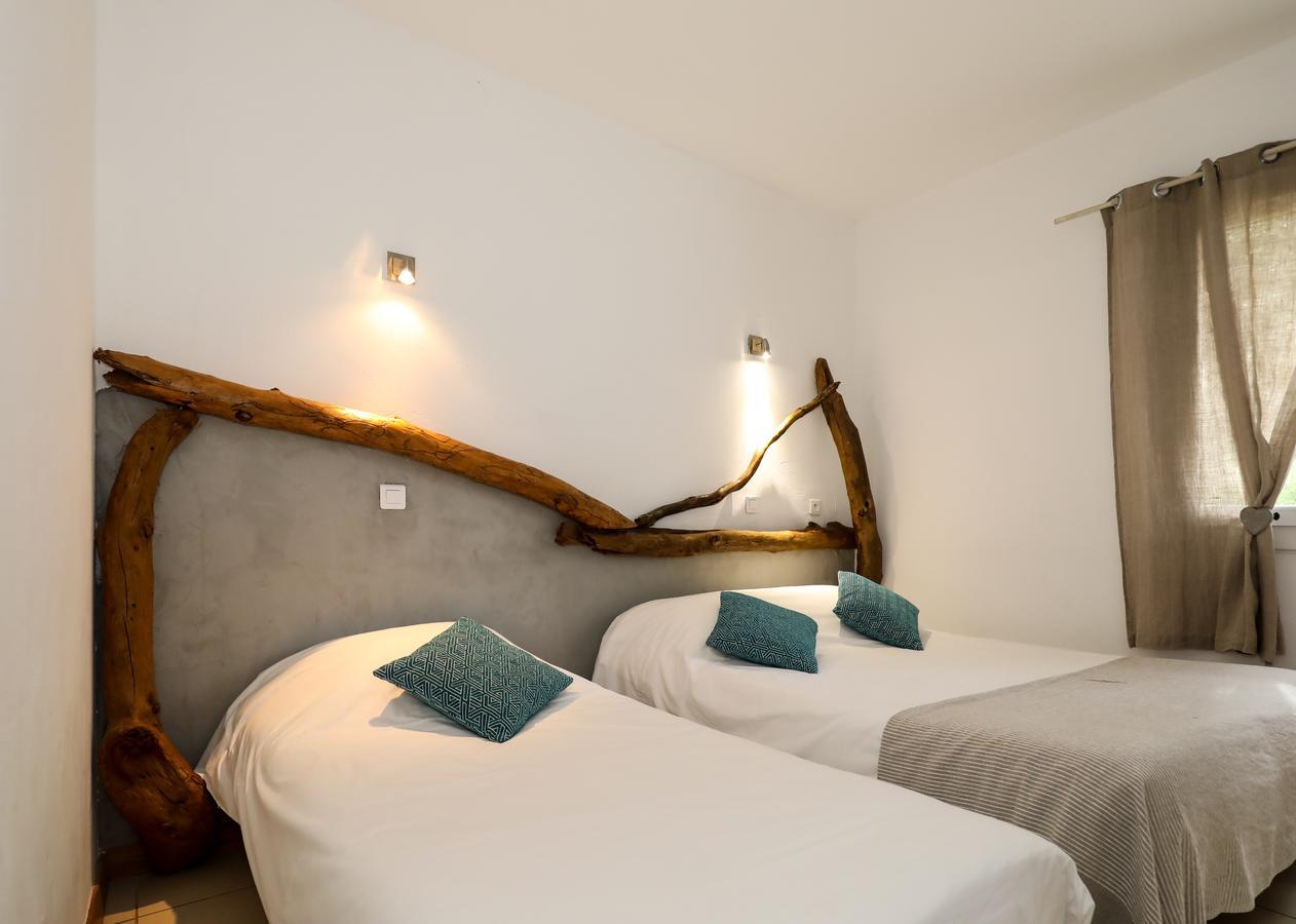 Macchie E Fiori Hotel Pianottoli-Caldarello  Buitenkant foto